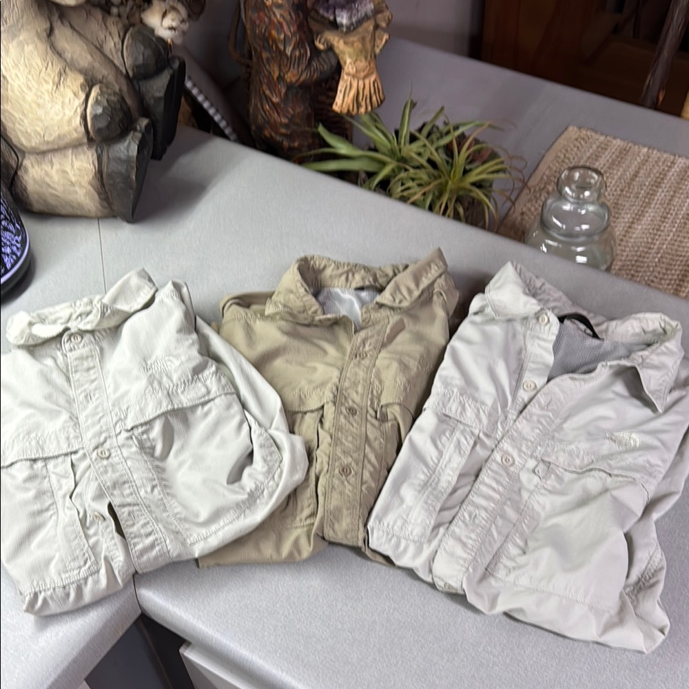 The North Face Casual Button Down Shirts - Cream and Tan